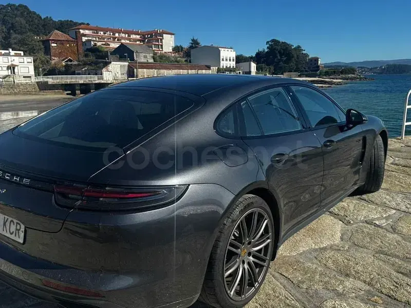 Usado Porsche Panamera 4 462 CV (339 kW) 2017 Gris / plata Berlina