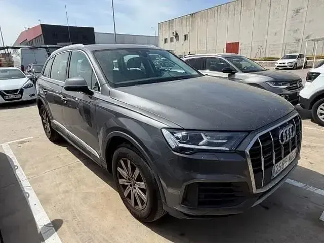 Begagnad Audi Q7 231 HK (169 kW) 2023 Grå SUV