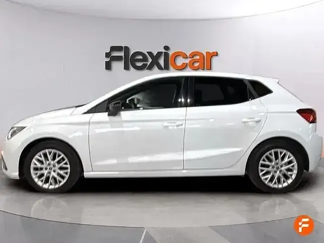 Usado Seat Ibiza FR 110 CV (80 kW) 2024 Blanco Utilitario