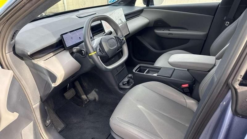 Usado Lynk & Co 02 200 kW (272 CV) 2025 Azul SUV