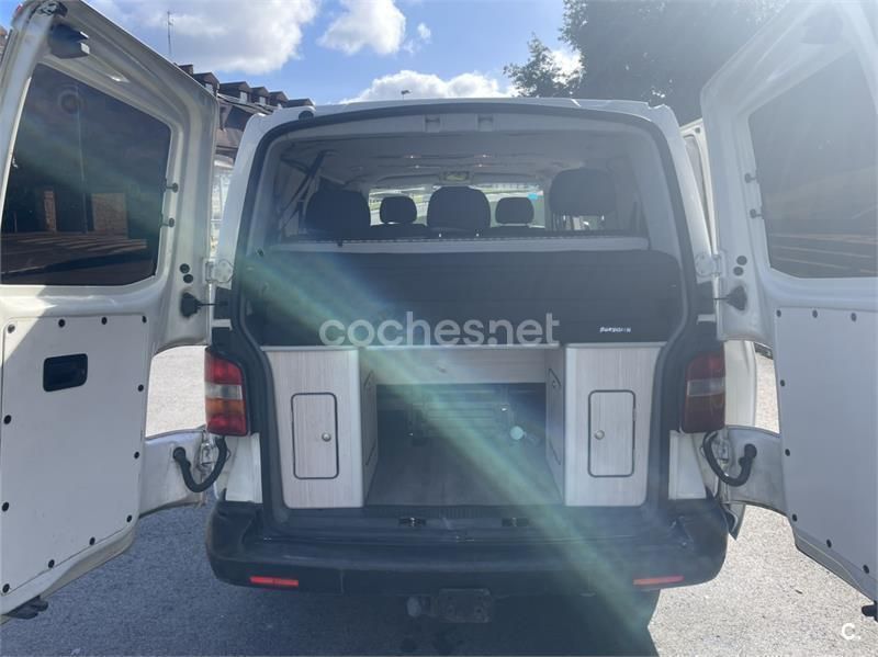Blanco Usado 2005 VW T5 Van | 9000 € (Buen precio) - Imagen 1/4