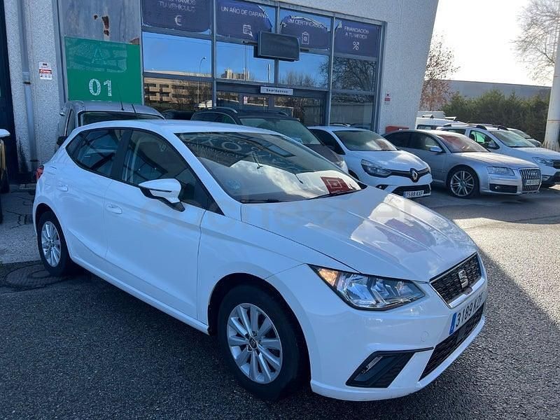 Usado Seat Ibiza Style Plus 95 CV (69 kW) 2019 Blanco Utilitario