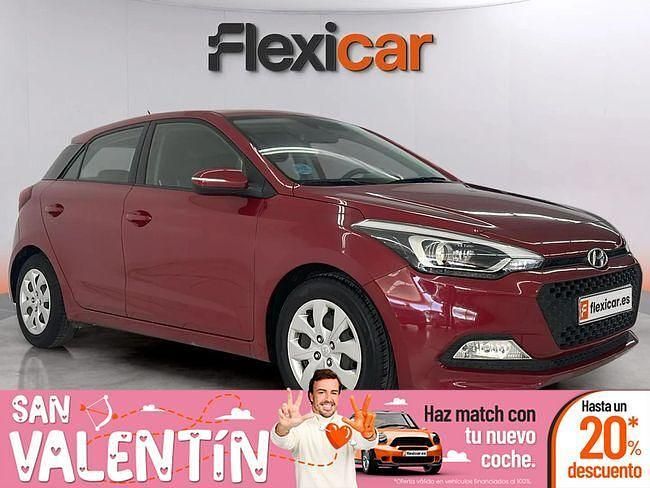 Usado Hyundai i20 84 CV (61 kW) 2018 Rojo Berlina