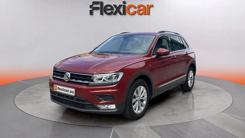 Usado VW Tiguan Advance 116 CV (85 kW) 2016 Rojo SUV