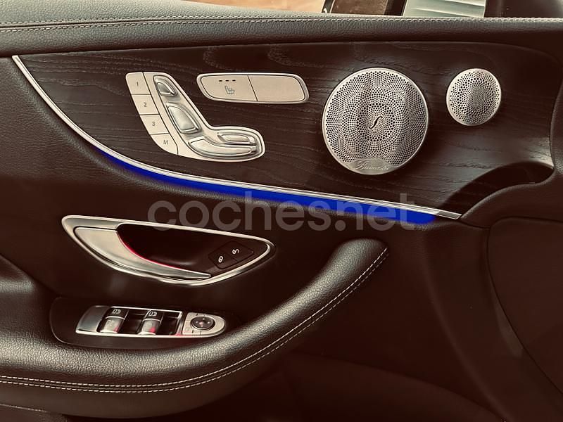 Usado Mercedes E220 194 CV (142 kW) 2019 Gris / plata Coupe