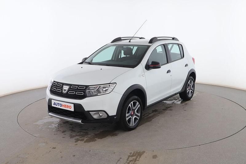 Blanco Usado 2019 Dacia Sandero Utilitario | 12.199 € (Precio justo) - Imagen 1/3