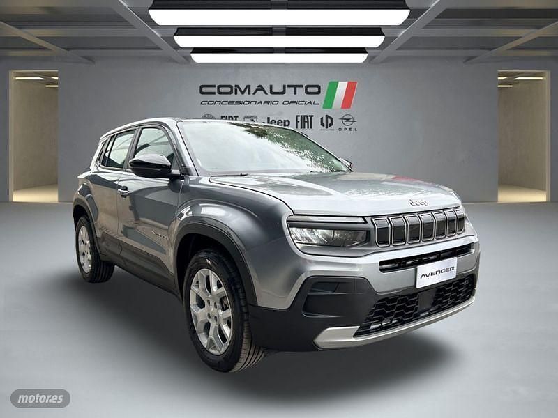 Nuevo Jeep Avenger Altitude 100 CV (73 kW) 2025 Gris SUV