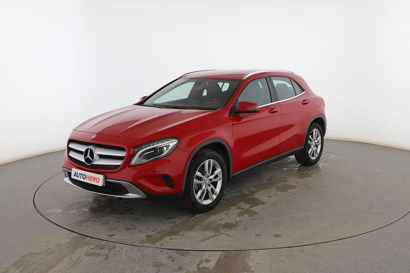 Rojo Usado 2016 Mercedes GLA250 Urban SUV | 19.799 € (Precio justo) - Imagen 1/3