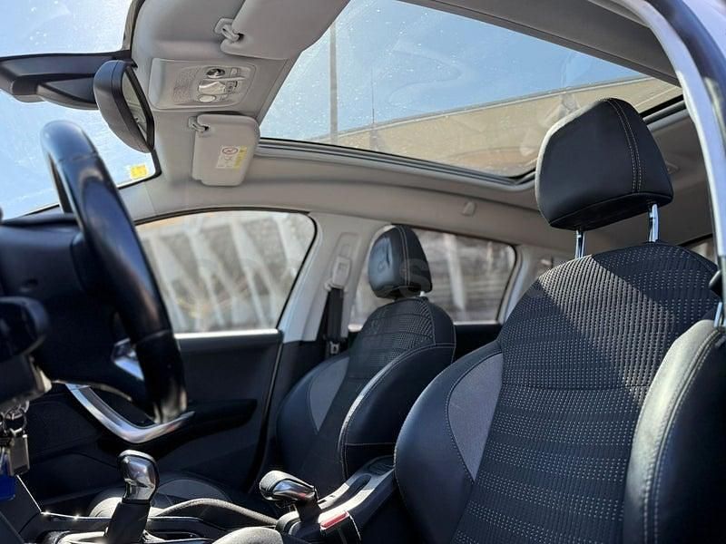 Usado Peugeot 2008 Allure 110 CV (80 kW) 2018 Blanco SUV