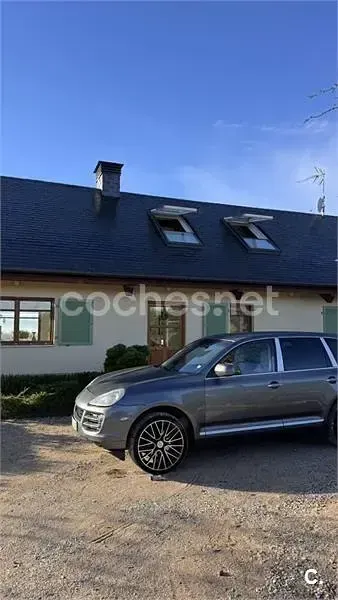 Usado Porsche Cayenne 240 CV (176 kW) 2009 Gris / plata SUV