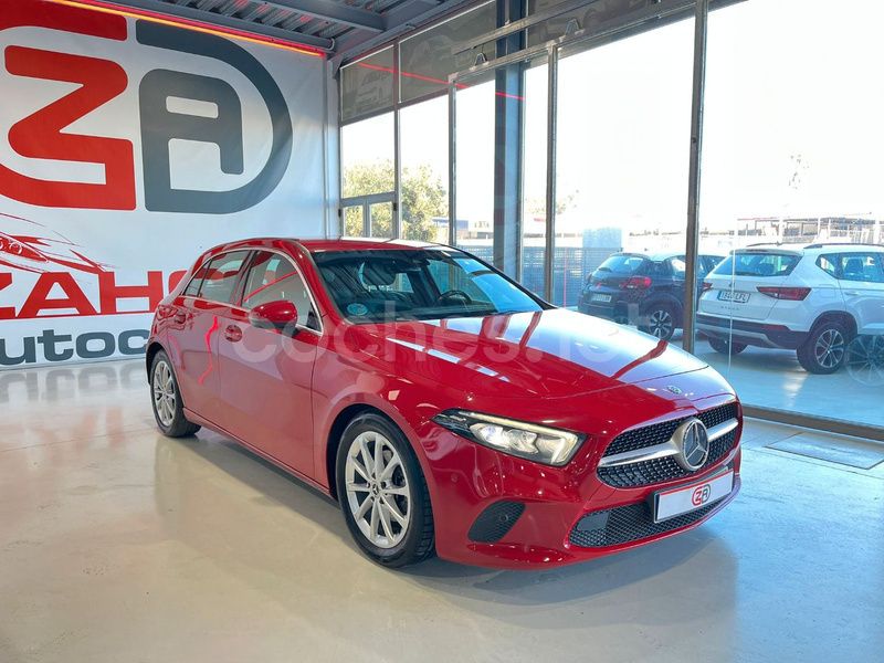 Rojo Usado 2019 Mercedes A180 Berlina | 16.900 € (Buen precio) - Imagen 1/4