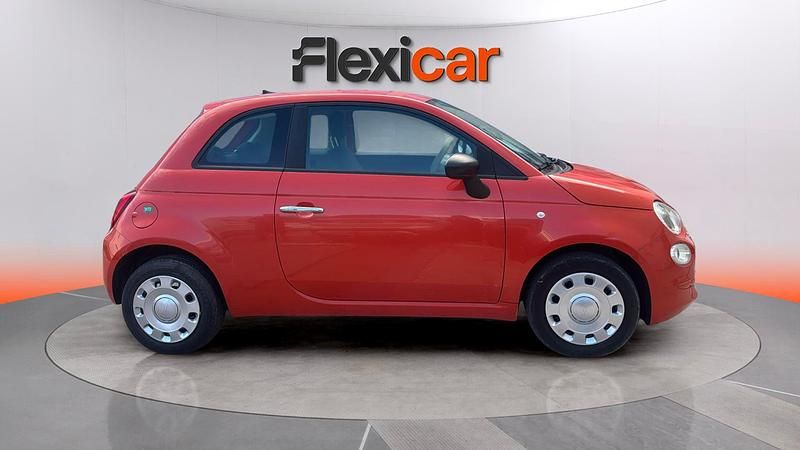 Usado Fiat 500 Dolcevita 71 CV (52 kW) 2023 Naranja Berlina