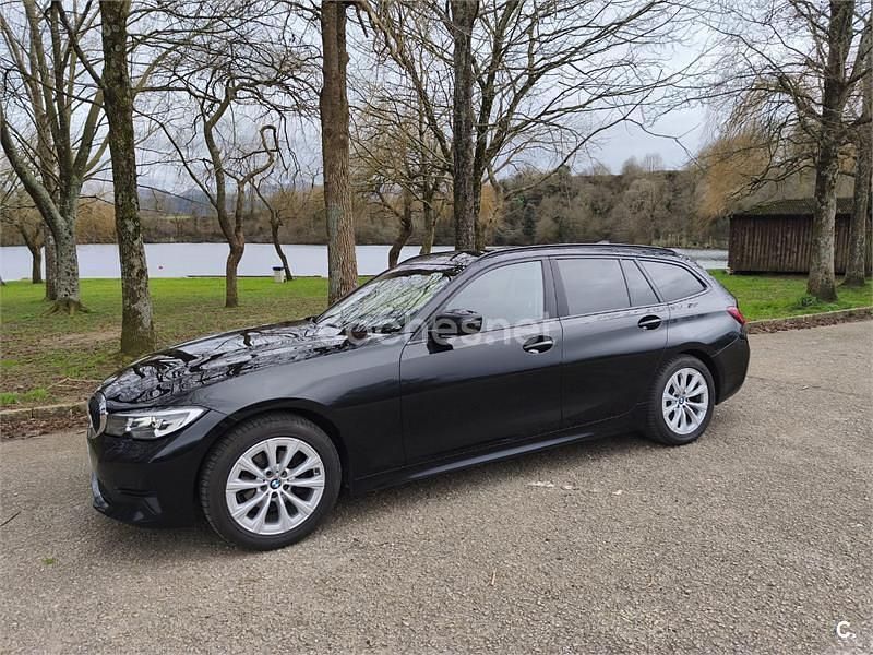 Usado BMW 318 150 CV (110 kW) 2020 Negro Familiar