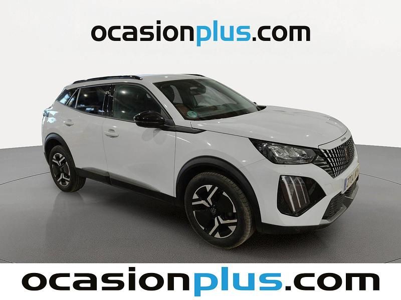 Usado Peugeot 2008 Allure 102 CV (75 kW) 2025 Blanco SUV
