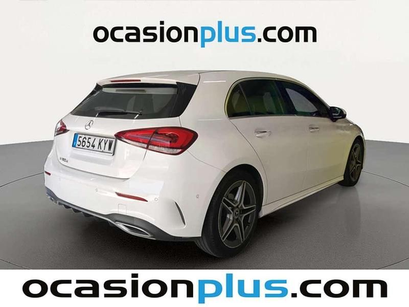 Usado Mercedes A180 AMG 116 HP (85 kW) 2019 Branco Citadino