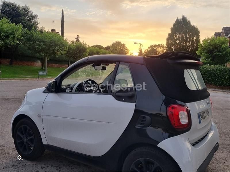 Usado Smart ForTwo Cabrio 71 CV (52 kW) 2016 Blanco Descapotable