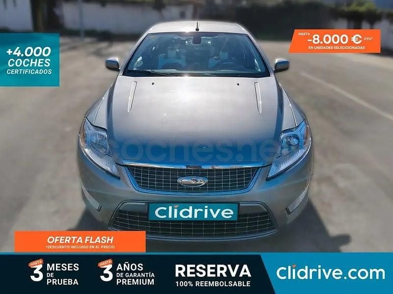 Usado Ford Mondeo Titanium 140 CV (102 kW) 2010 Gris Berlina