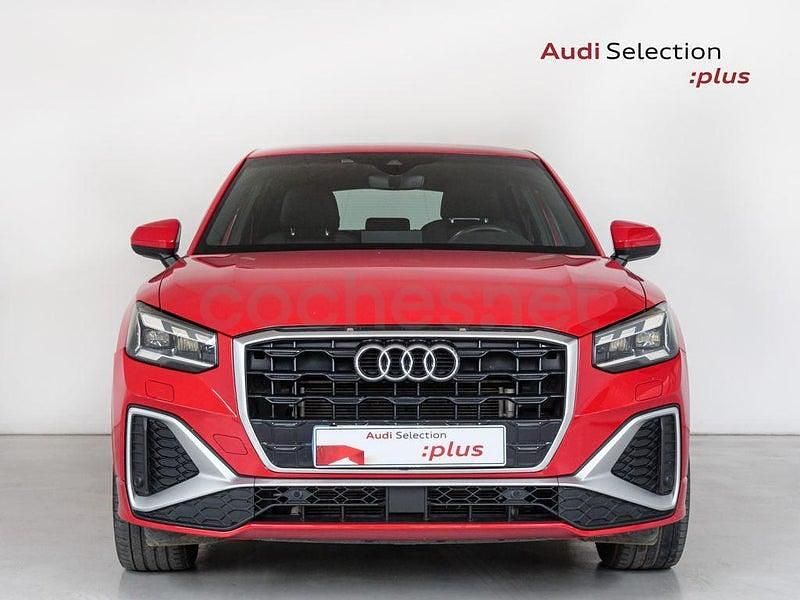 Usado Audi Q2 S-Line 150 CV (110 kW) 2023 Rojo SUV