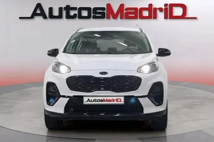 Używany Kia Sportage 136 KM (100 kW) 2021 Czarny SUV