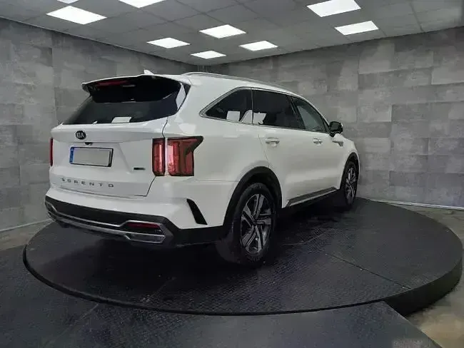 Usado Kia Sorento 232 CV (170 kW) 2021 Blanco SUV
