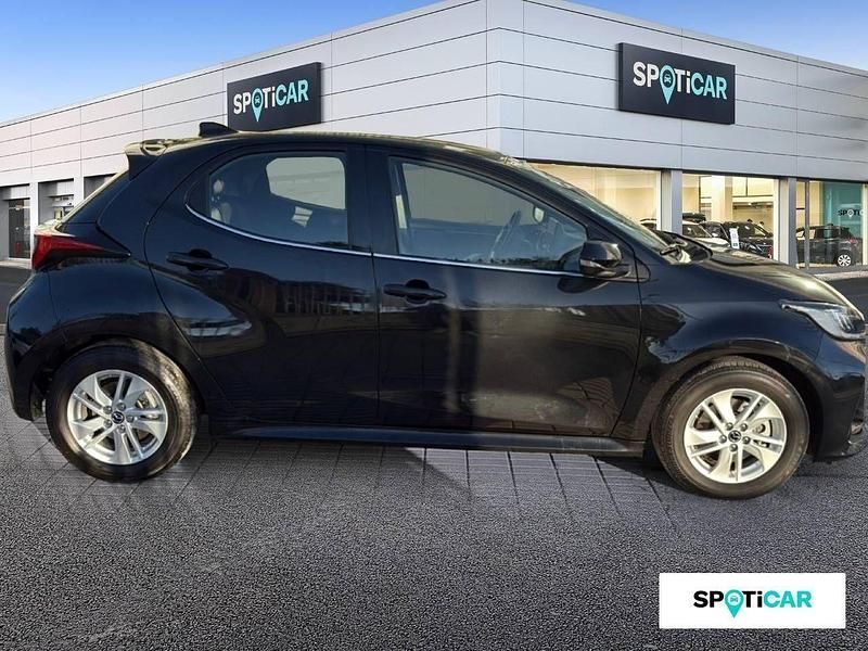Usado Mazda 2 116 CV (85 kW) 2023 Negro Berlina