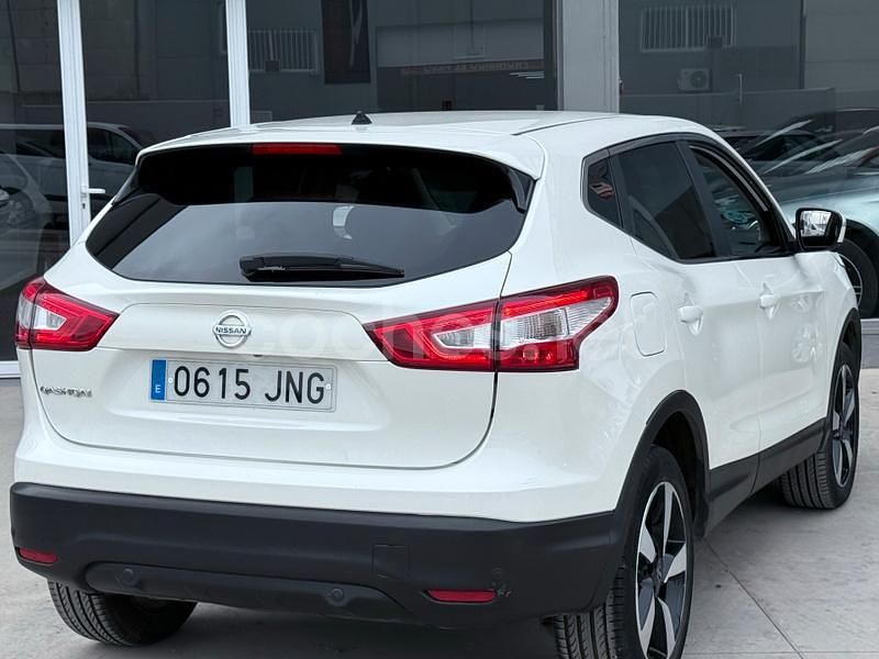 Usado Nissan Qashqai N-Connecta 130 CV (95 kW) 2016 Blanco SUV
