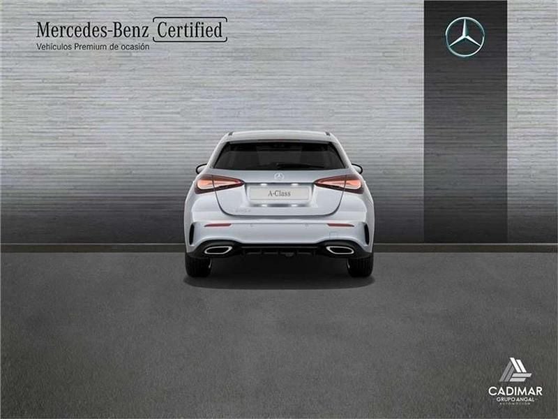 Usado Mercedes A200 150 CV (110 kW) 2025 Berlina