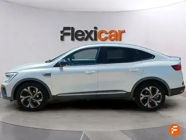 Usado Renault Arkana RS Line 145 CV (106 kW) 2022 Blanco SUV