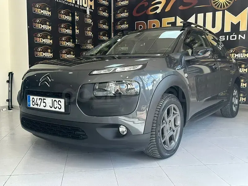 Usado Citroën C4 Cactus Feel 92 HP (67 kW) 2015 Cinzento Citadino