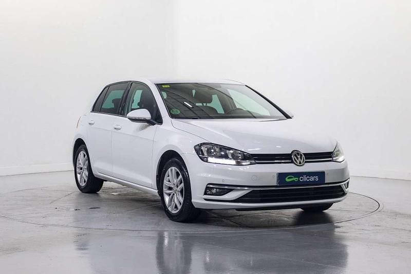 Usado VW Golf VII Advance 125 CV (91 kW) 2018 Blanco Utilitario