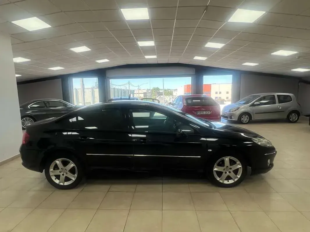 Usado Peugeot 407 Sport 136 CV (100 kW) 2007 Negro Berlina