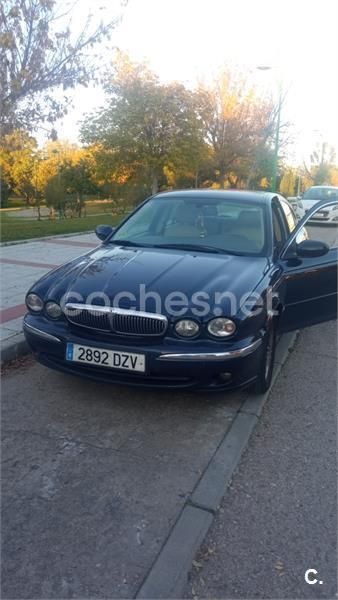 Azul Usado 2006 Jaguar X-type Executive Berlina | 3450 € (Precio justo) - Imagen 1/4