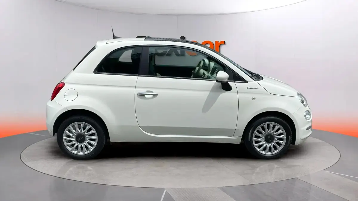 Usado Fiat 500 Dolcevita 71 CV (52 kW) 2023 Blanco Berlina
