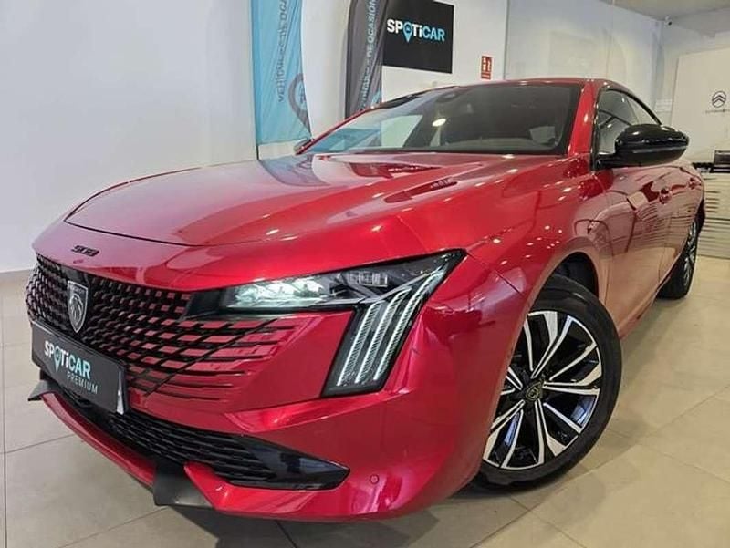 Usado Peugeot 508 Allure 131 CV (96 kW) 2023 Rojo Berlina