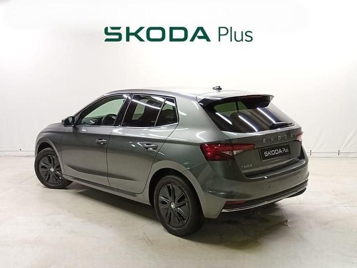 Gris Usado 2024 Skoda Fabia | 19.900 € (Un poco caro) - Imagen 1/4