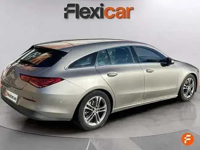 Käytetty Mercedes CLA200 Shooting Brake 150 HP (110 kW) 2020 Ruskea Farmari