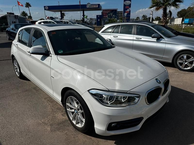 Blanco Usado 2018 BMW 118 Sport Line Utilitario | 18.600 € (Precio justo) - Imagen 1/4