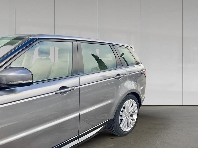 Usado Land Rover Range Rover Sport HSE 404 CV (297 kW) 2021 Gris / plata SUV