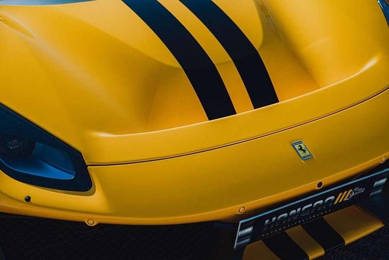 Usado Ferrari 488 721 CV (530 kW) 2019 Amarillo Coupe