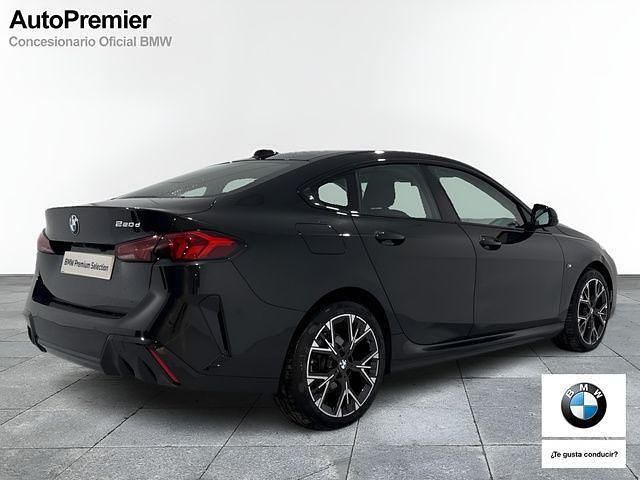 Usado BMW 120 163 CV (119 kW) 2025 Negro Utilitario