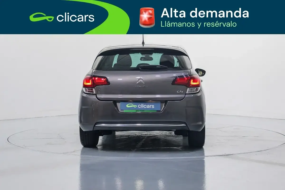 Usado Citroën C4 Feel 110 CV (80 kW) 2016 Gris Berlina