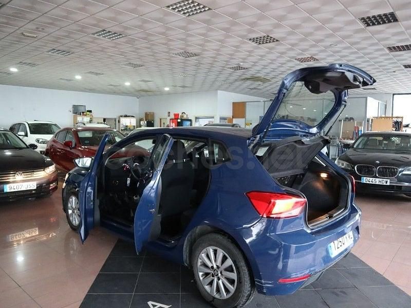 Käytetty Seat Ibiza Business 90 HP (66 kW) 2019 Sininen Viistoperä