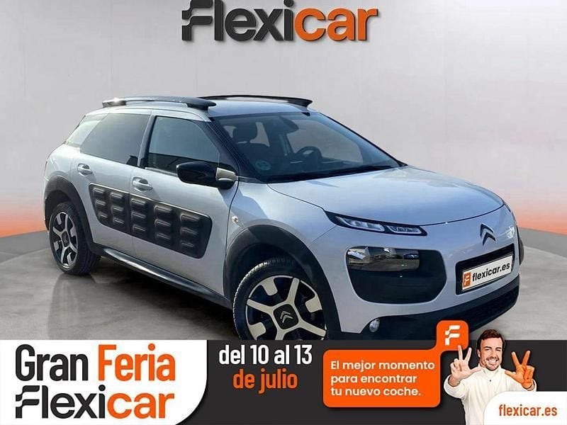 Negro Usado 2016 Citroën C4 Cactus Feel Utilitario | 8990 € (Precio justo) - Imagen 1/2