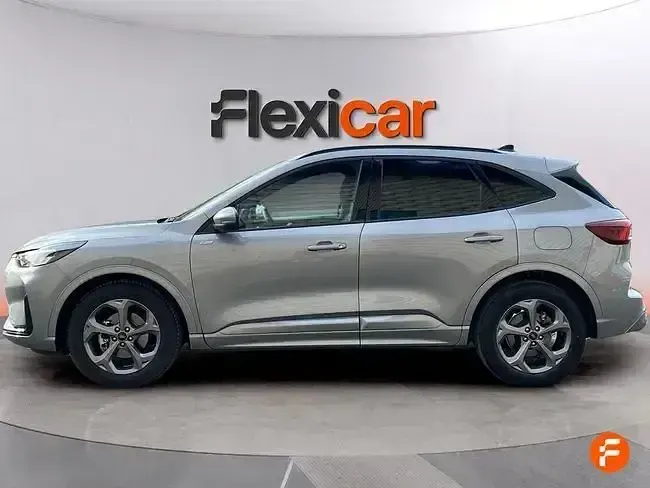 Usado Ford Kuga ST-Line 150 CV (110 kW) 2025 Gris SUV