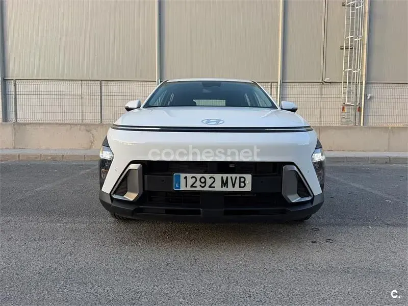 Usado Hyundai Kona 141 CV (103 kW) 2024 Blanco SUV