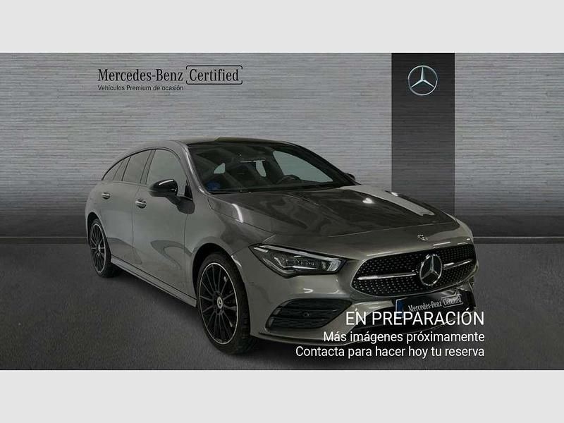 Usado Mercedes CLA250e Shooting Brake 218 CV (160 kW) 2022 Gris Familiar