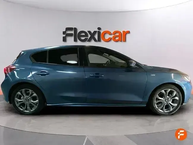 Usado Ford Focus ST-Line 125 CV (91 kW) 2023 Azul Berlina