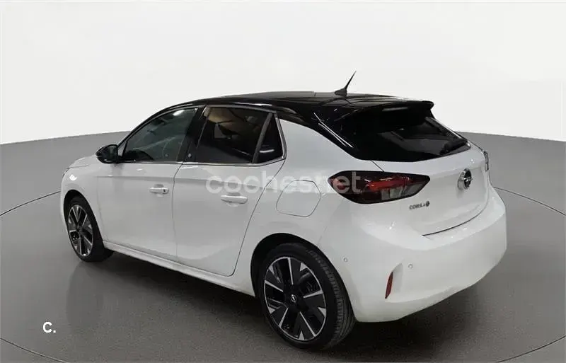 Usado Opel Corsa Elegance 100 CV (73 kW) 2023 Blanco Utilitario