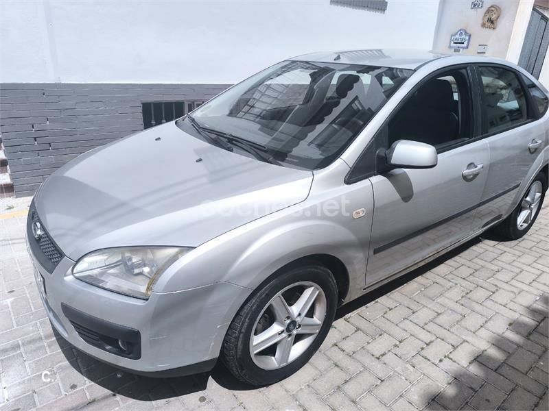 Etiqueta c (verde) Usado 2006 Ford Focus Trend Berlina | 4000 € - Imagen 1/4