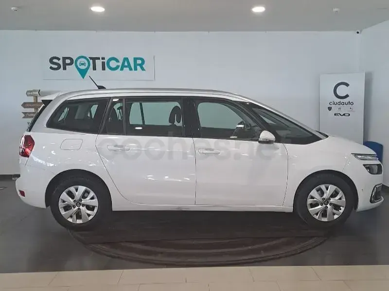 Usado Citroën C4 SpaceTourer Feel 130 CV (95 kW) 2020 Blanco Monovolumen